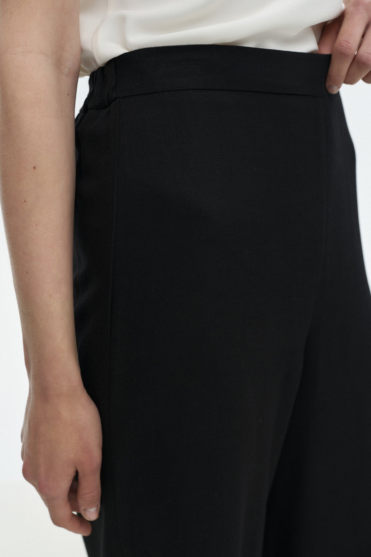 Black Everyday Flowy Trousers